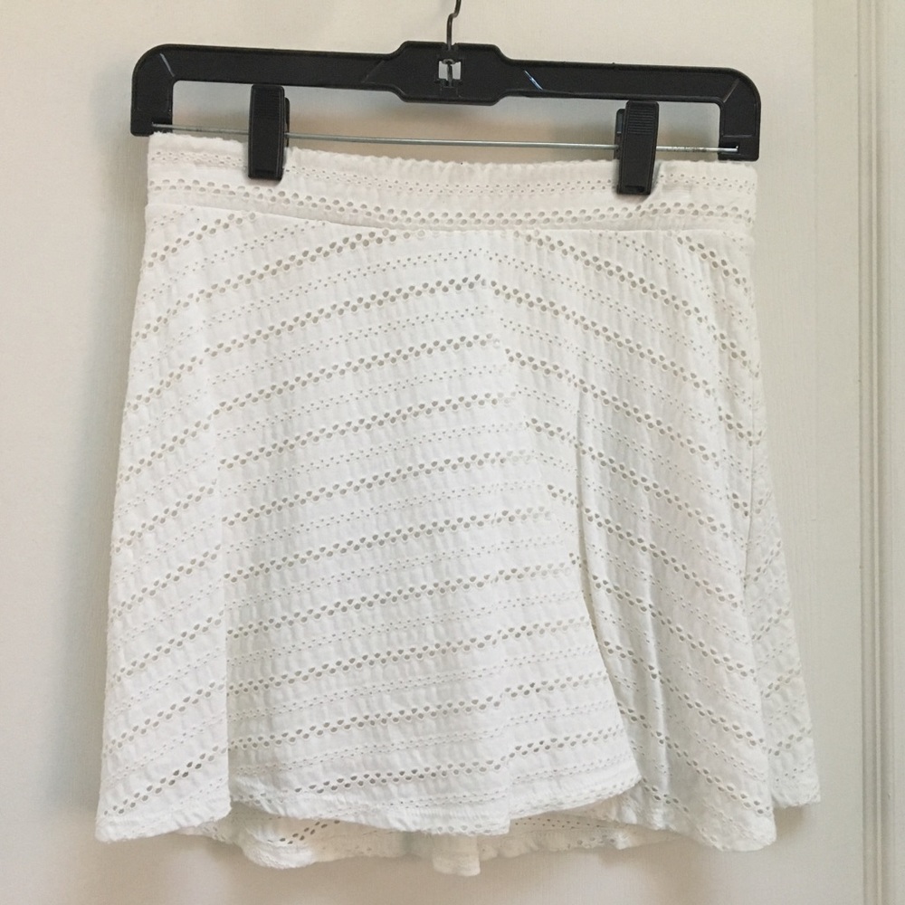 Aeropostale White Detailed Skirt